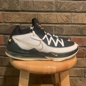 Nike Lebron XVII 17 Low Metallic Gold 2020 Men’s Size 10  CD5007-101